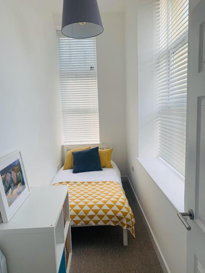Ferry House Apartman Pembroke Dock Kültér fotó